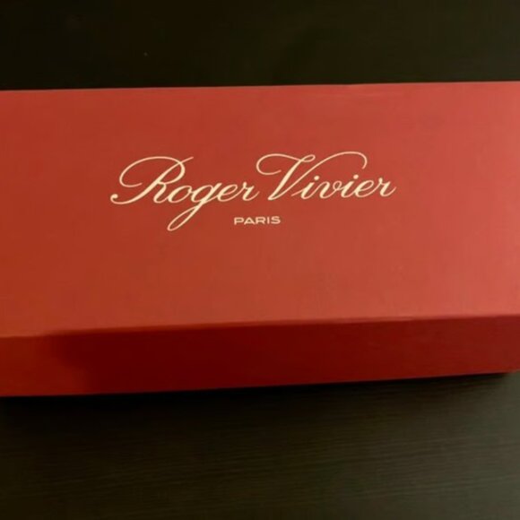 Roger Vivier Patent Leather Pump EU36/US6 Nude - Picture 5 of 11